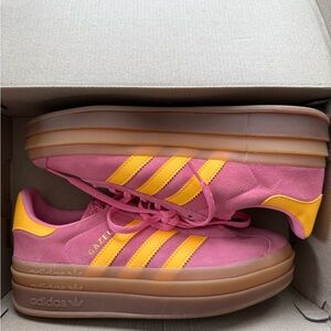 Adidas Women's Pink and Yellow Gazelles BRAND NEW IN BOX NEVER WORN